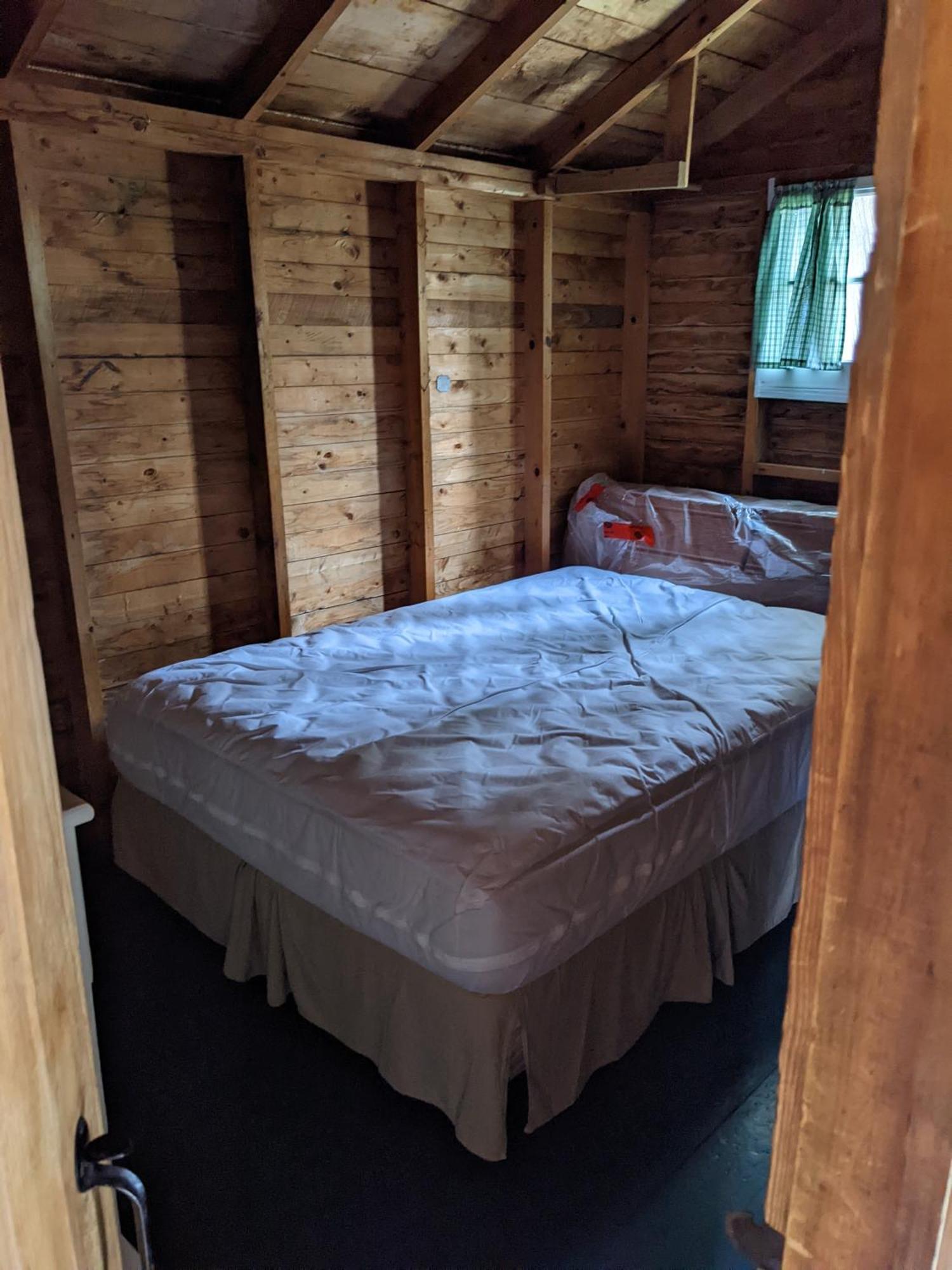 Pine Lodge Bristol Bagian luar foto